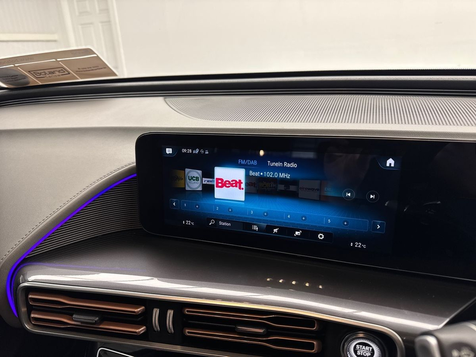 2022 Mercedes-Benz EQC - image 17