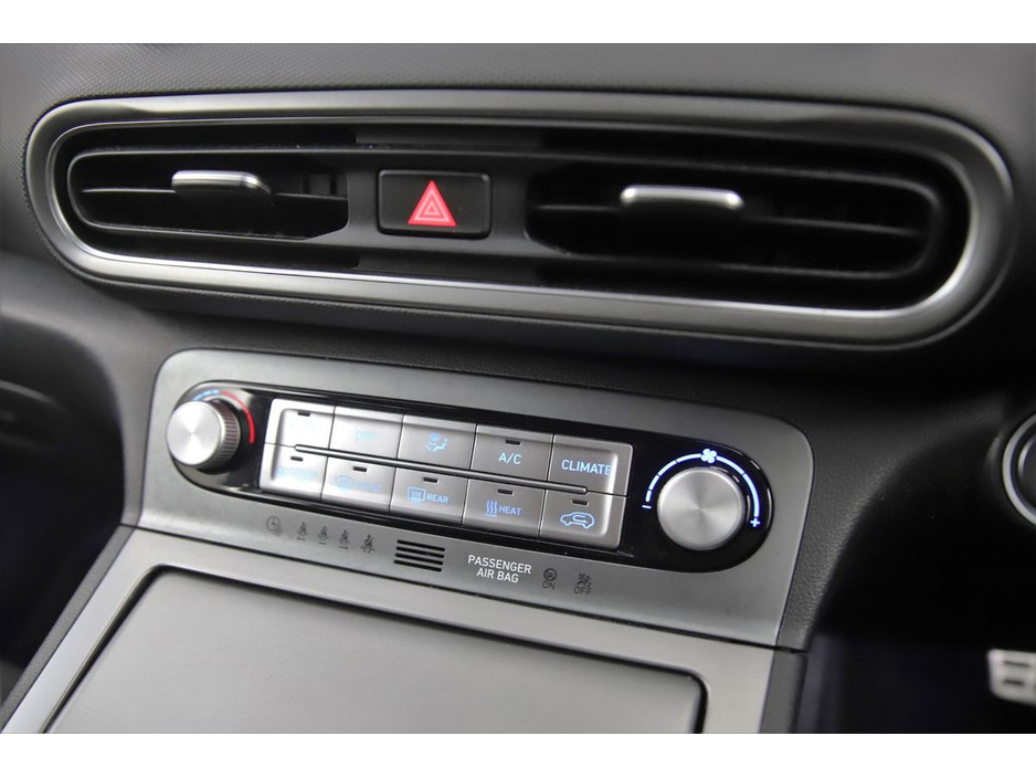 2023 Hyundai Kona - image 21