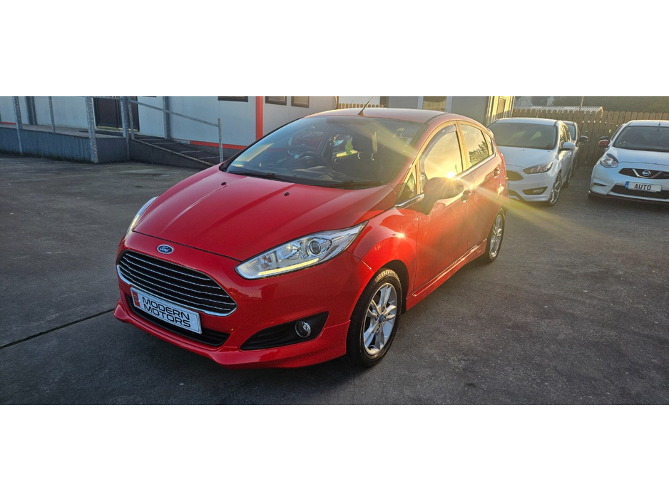 2015 Ford Fiesta - image 17