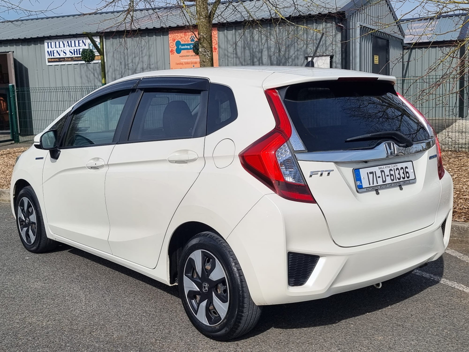 2017 Honda Fit - image 2