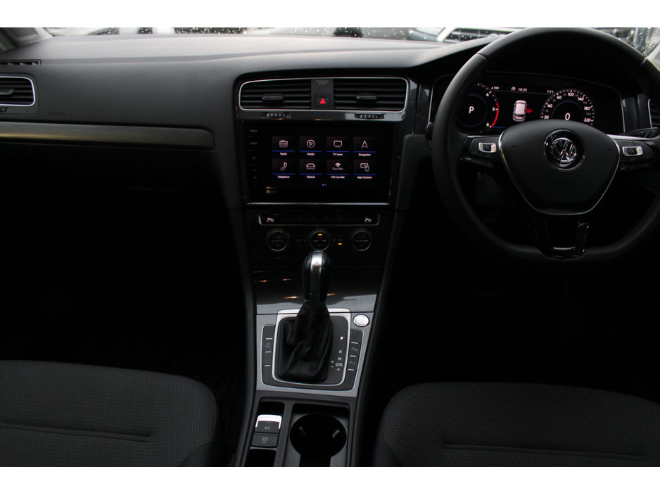 2019 Volkswagen Golf 2.0TDI 150BHP SPORT 5DR HATCHBACK AUTO // 1 OWNER WITH ONLY 82,000 KM'S // BUY WITH CONFIDENCE AA AND SIMI APPROVED DEALER 2026 // FINANCE ARRANGED // ALL TRADE INS WELCOME // €21,950