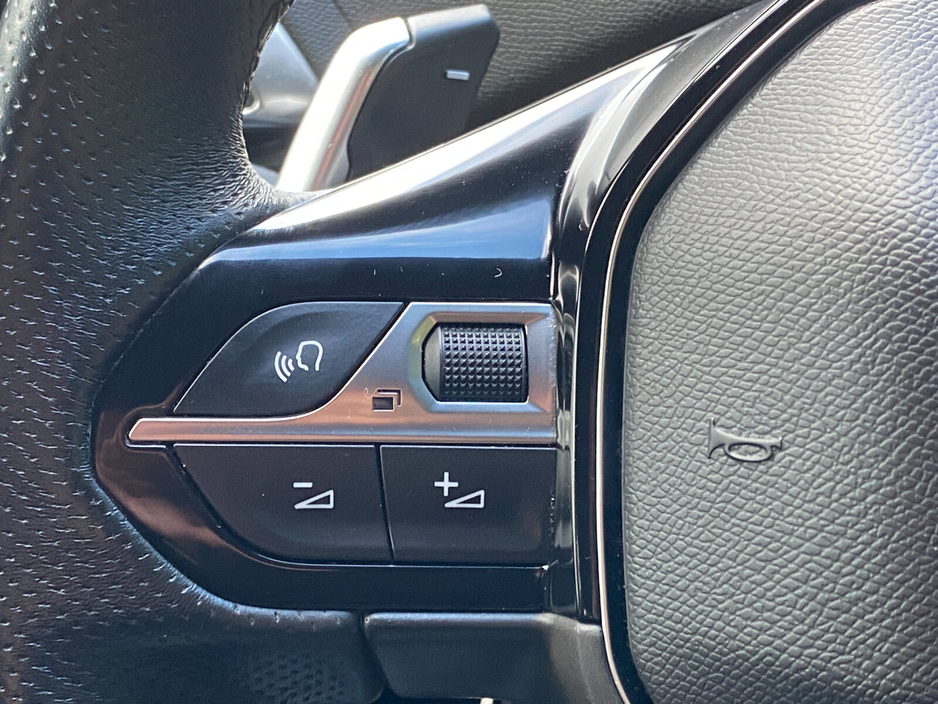 2023 Peugeot 3008 1.5 BlueHDi 130bhp Auto 6.4 GT €34,900