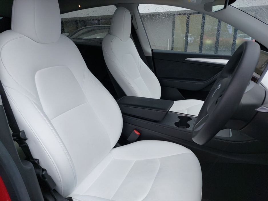 2022 Tesla Model Y Long-Range Dual Motor AWD €31,950