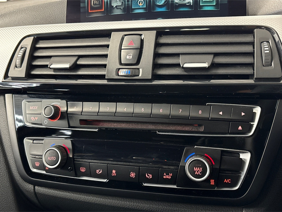 2017 BMW 4 Series - image 21