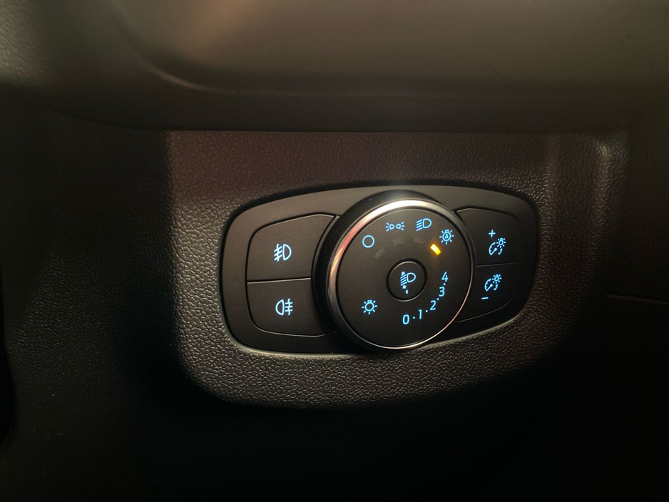 2026 Ford Courier - image 13