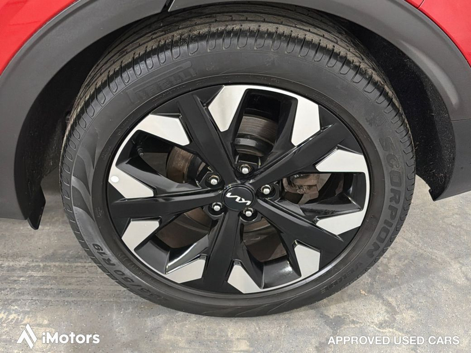 2023 Kia Sportage - image 11