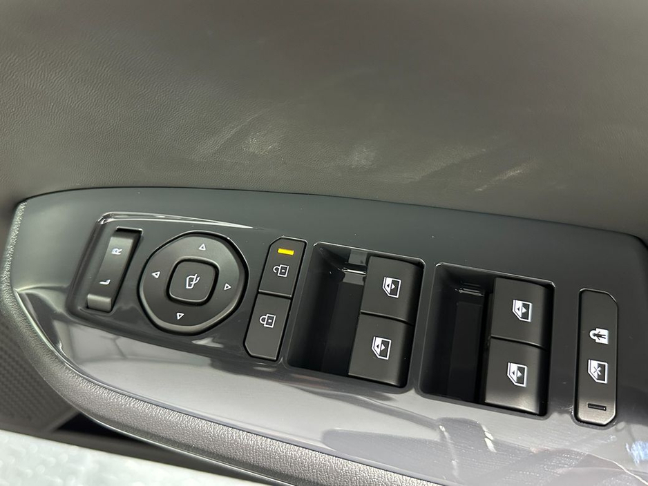 2026 Kia EV5 - image 22