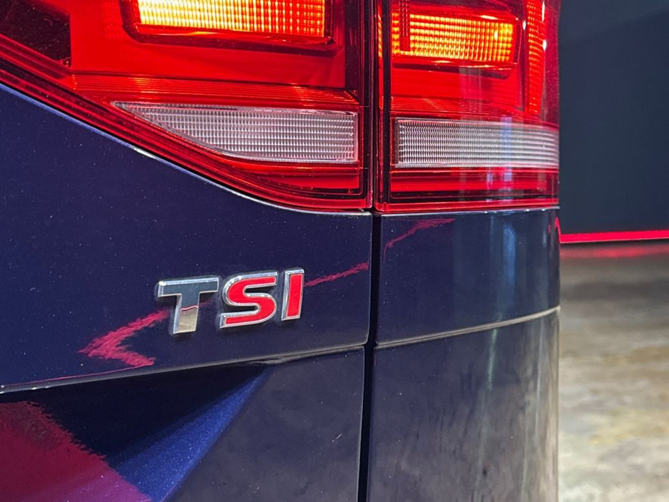 2017 Volkswagen Touran - image 11