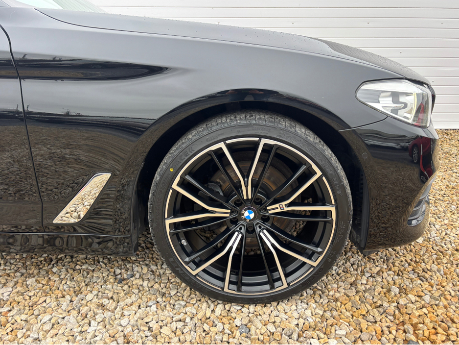 2017 BMW 5 Series D SE  4DR AUTO