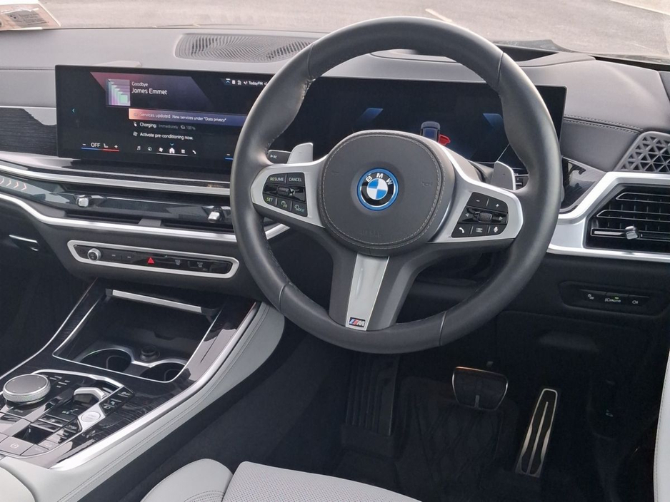2025 BMW X5 xDrive50e M Sport €117,950