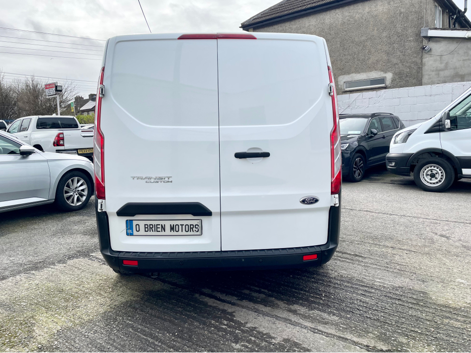 2023 Ford Transit Custom - image 21