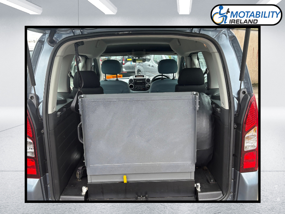 2013 Citroen Berlingo Multispace - image 7