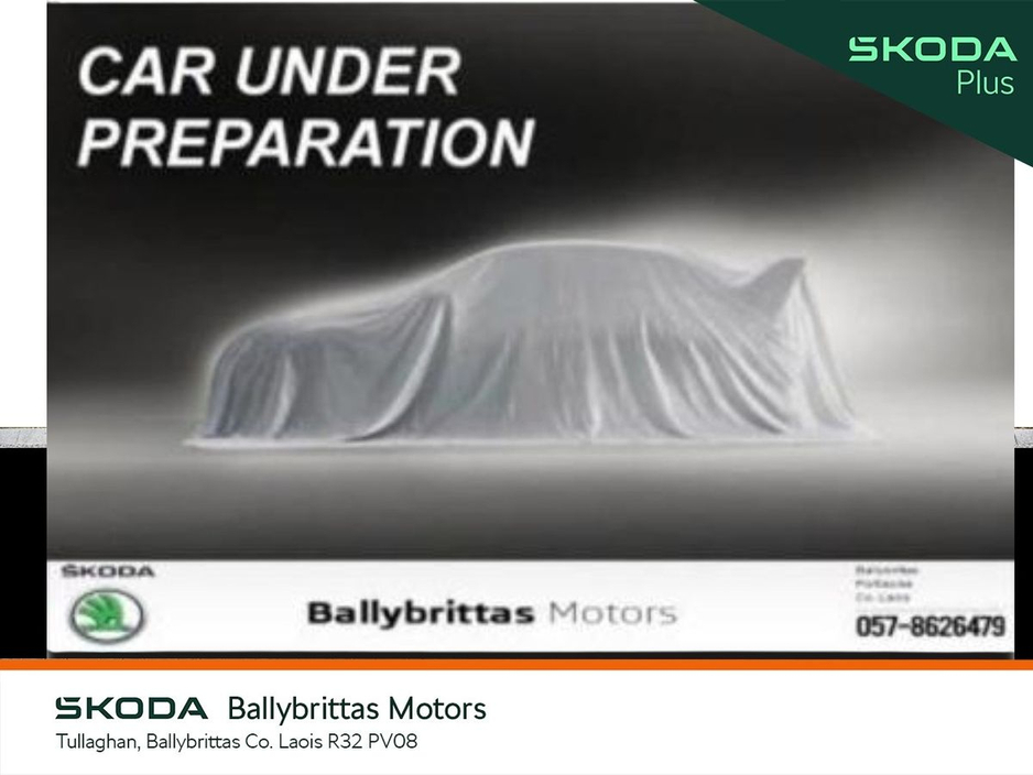 2023 Skoda Octavia - image 3