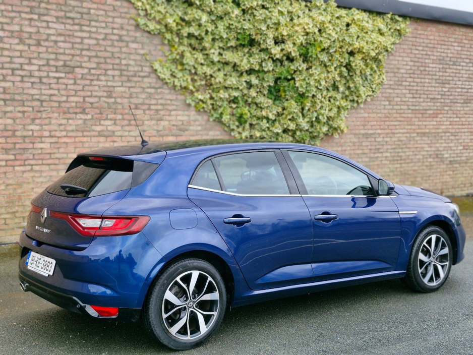 2019 Renault Megane - image 14