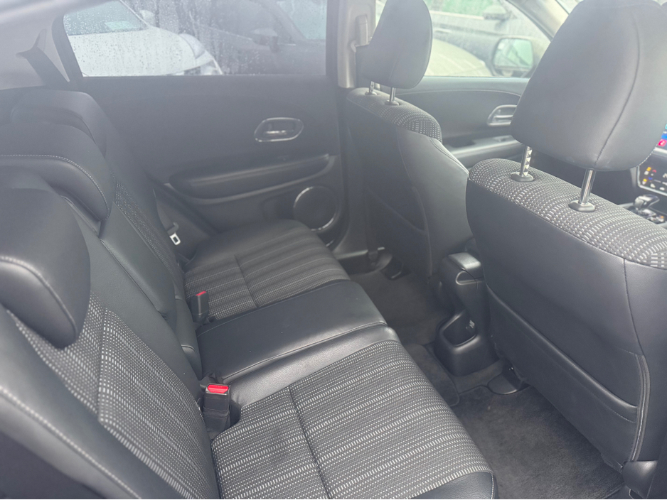 2015 Honda Vezel Hybrid | Heated Seats | Camera | High Spec €13,750