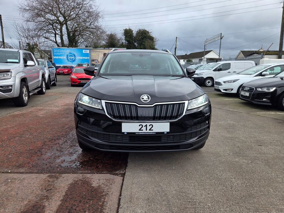 2021 Skoda Karoq - image 5