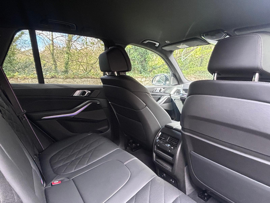 2023 BMW X5 - image 19