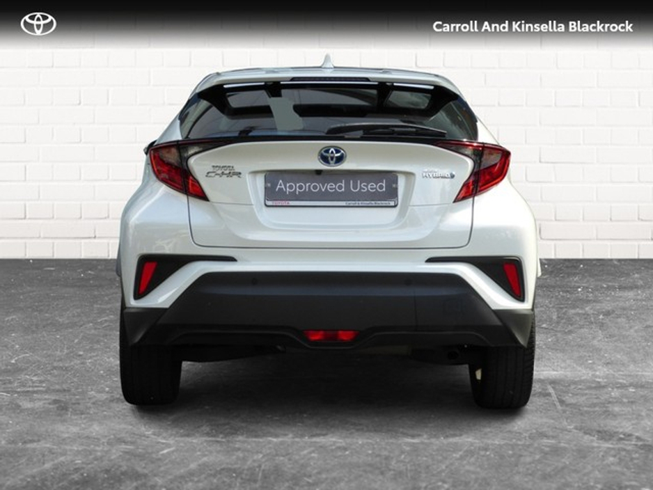 2021 Toyota C-HR Hybrid Sport €24,450