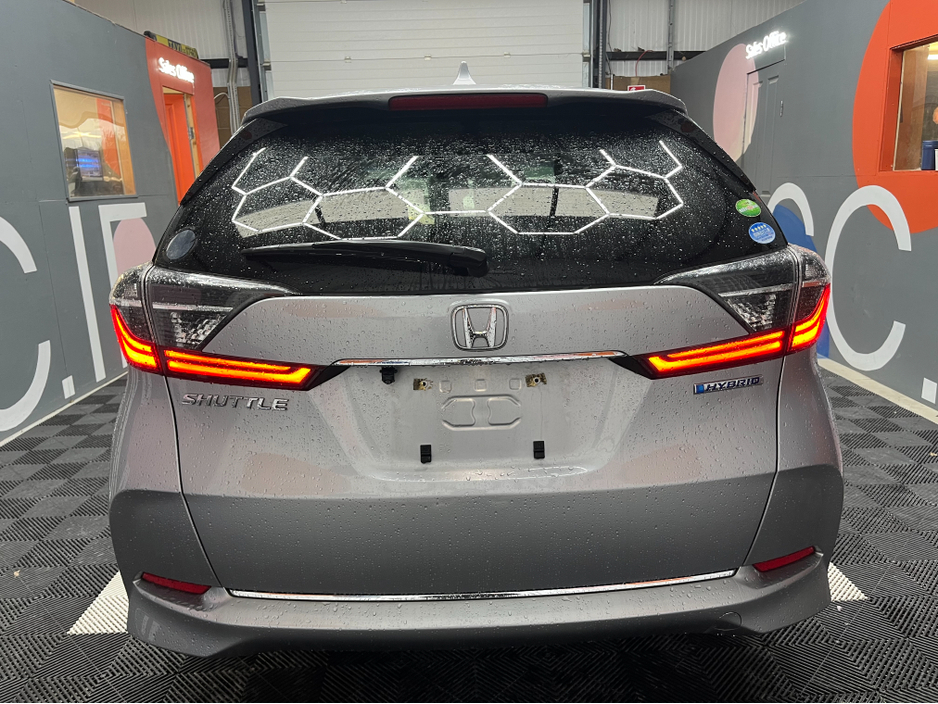 2020 Honda Shuttle - image 3