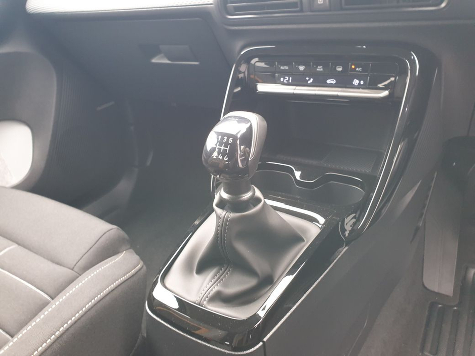 2026 Citroen C3 Aircross - image 32