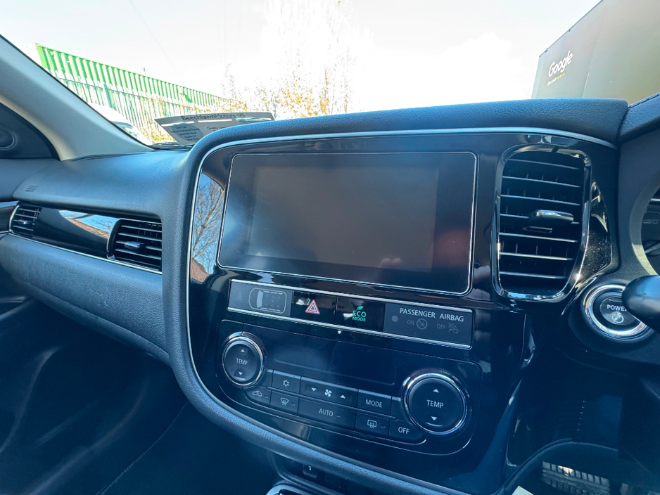 2019 Mitsubishi Outlander - image 27