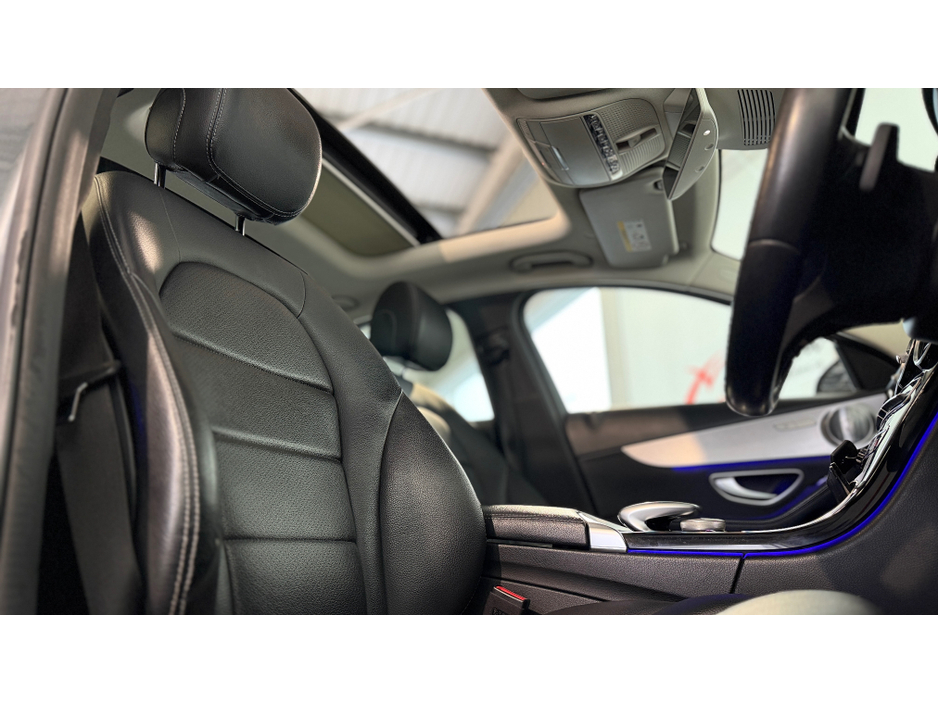 2019 Mercedes-Benz C Class - image 5