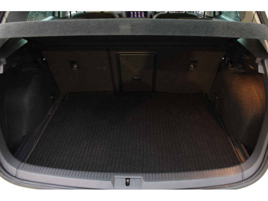 2019 Volkswagen Golf 2.0TDI 150BHP SPORT 5DR HATCHBACK AUTO // 1 OWNER WITH ONLY 82,000 KM'S // BUY WITH CONFIDENCE AA AND SIMI APPROVED DEALER 2026 // FINANCE ARRANGED // ALL TRADE INS WELCOME // €21,950