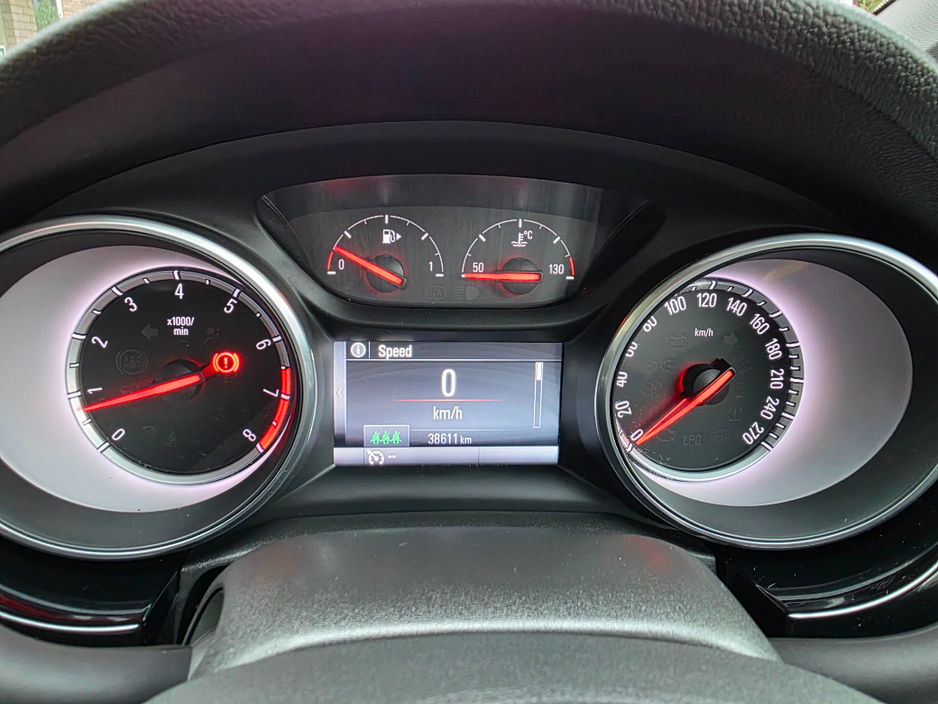 2016 Opel Astra SRI 1.4T 150PS 5DR €11,950