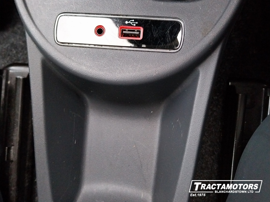 2017 Fiat 500 1.2 LOUNGE 69BHP 3DR AUTO €10,999