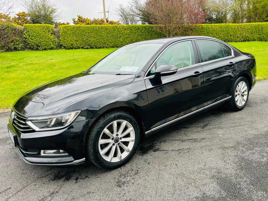 2016 Volkswagen Passat - image 13