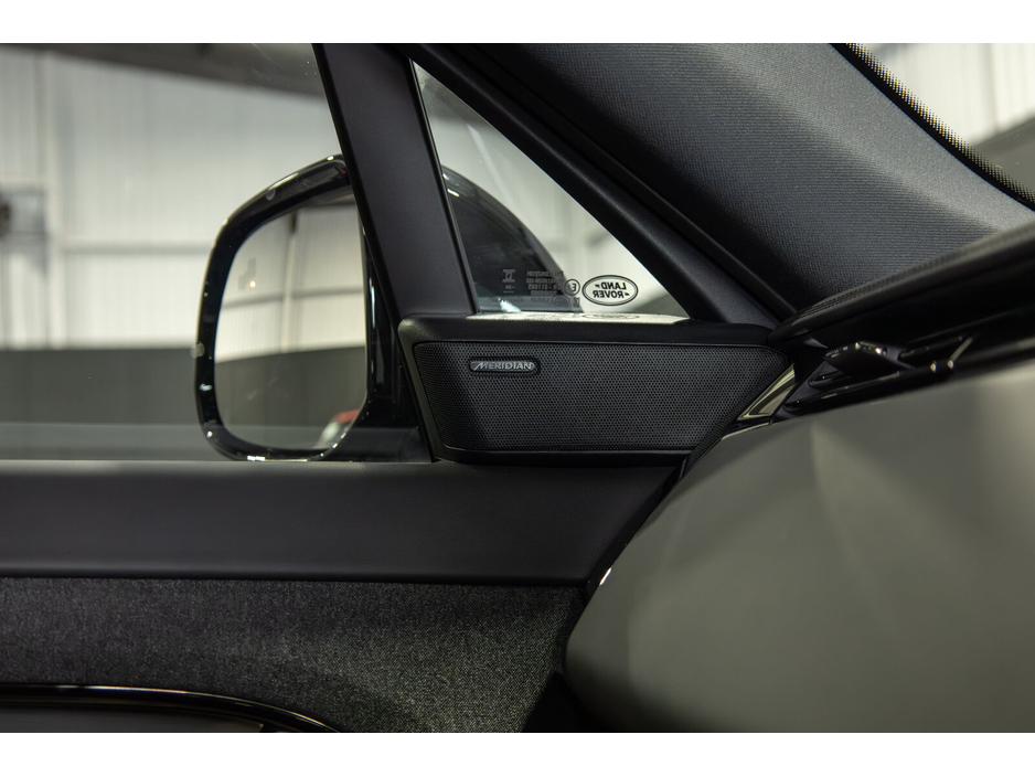 2024 Land Rover Range Rover Sport - image 17