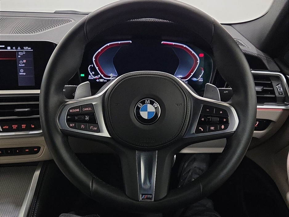 2023 BMW 4 Series - image 5