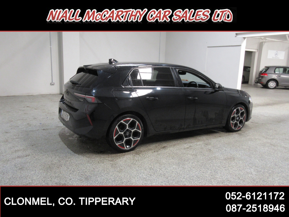 2023 Opel Astra - image 7