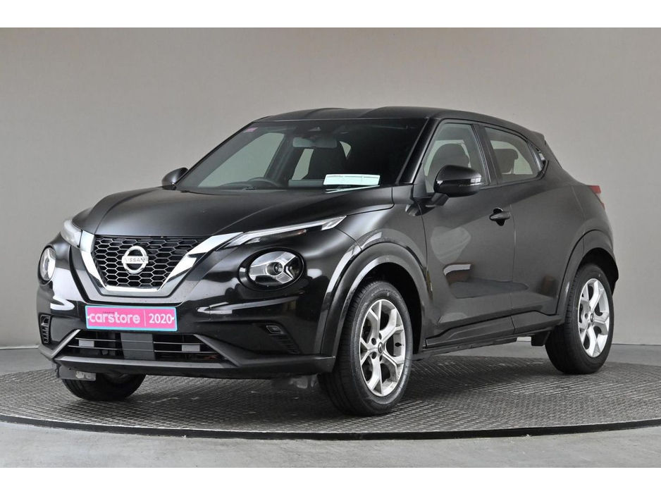 2020 Nissan Juke - image 3