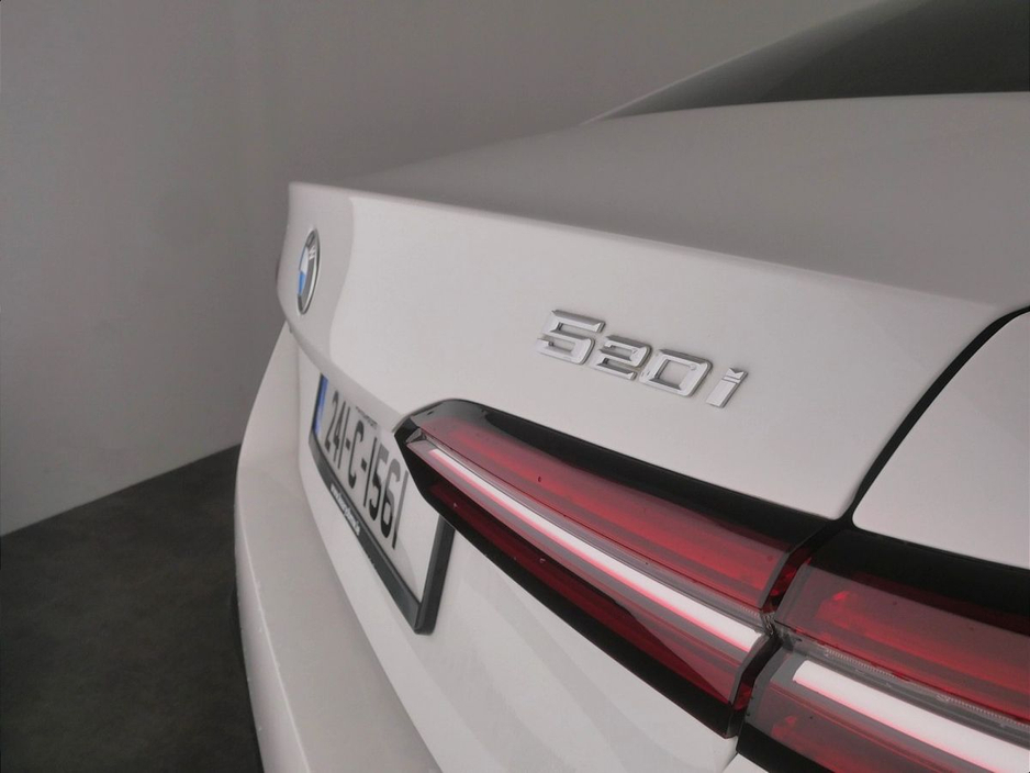 2024 BMW 5 Series 520i M Sport Saloon €59,900