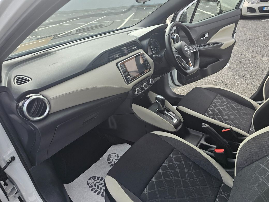 2022 Nissan Micra - image 11