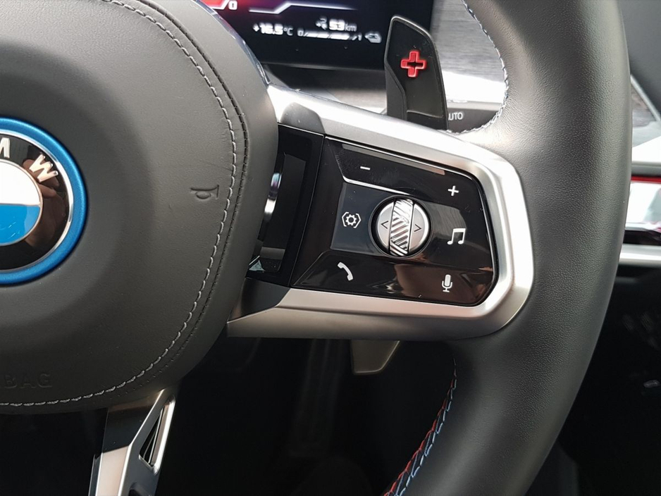 2025 BMW 7 Series M760e €134,995