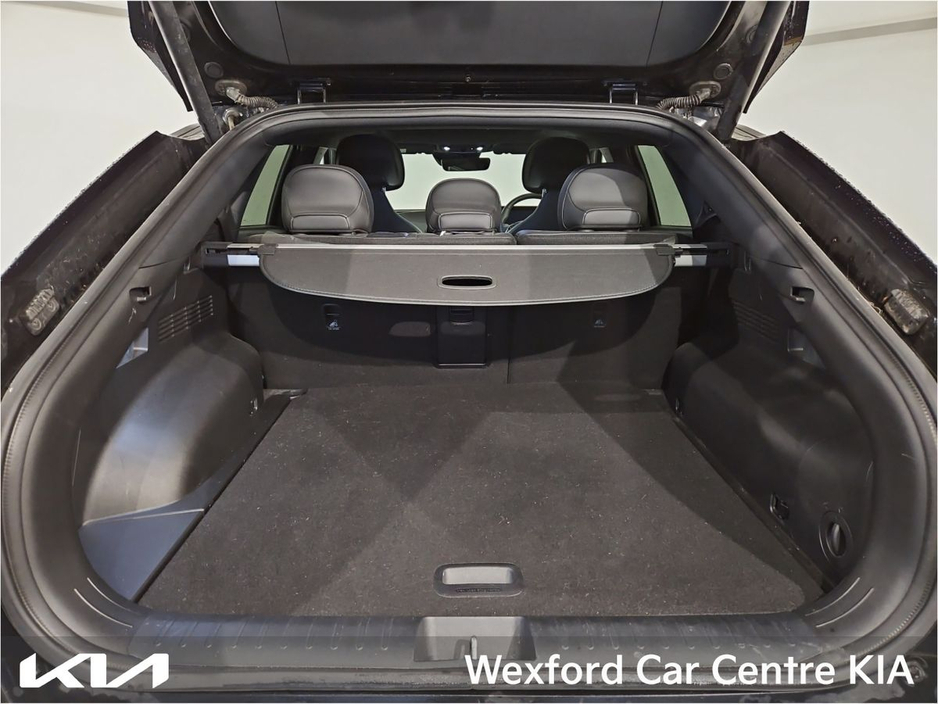 2023 Kia EV6 - image 10