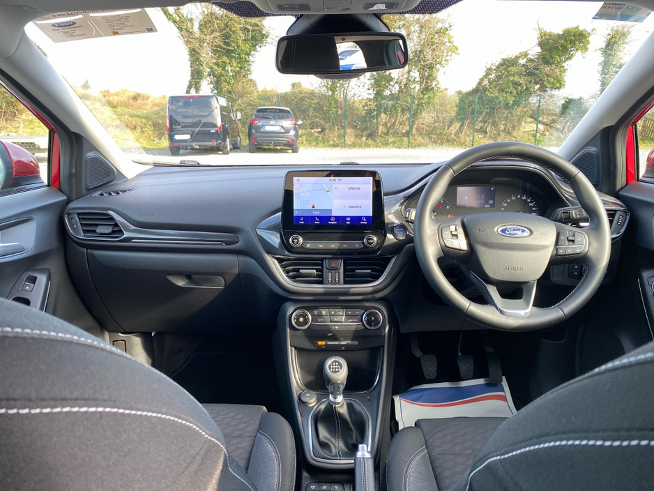 2024 Ford Puma - image 8