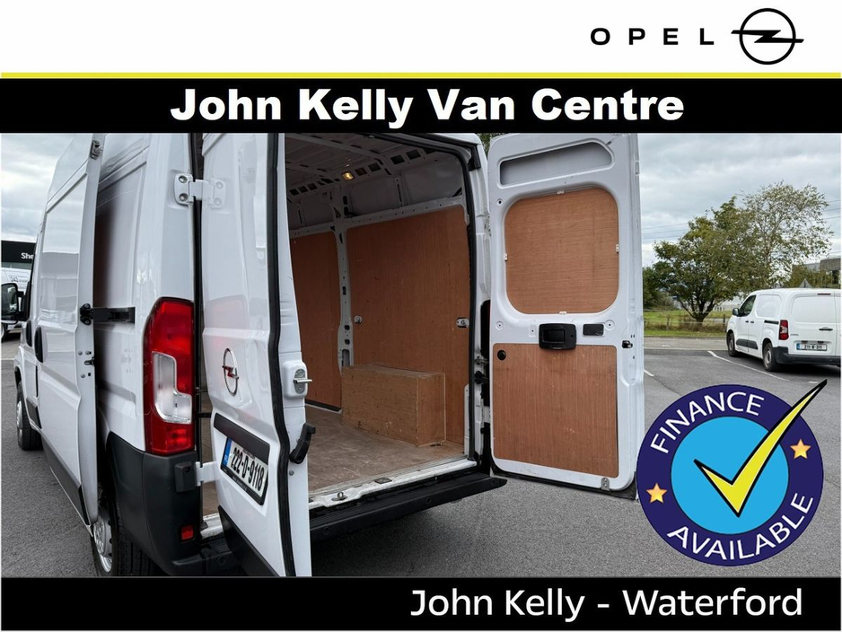 2022 Peugeot Boxer L2H2 2.2 €16,995