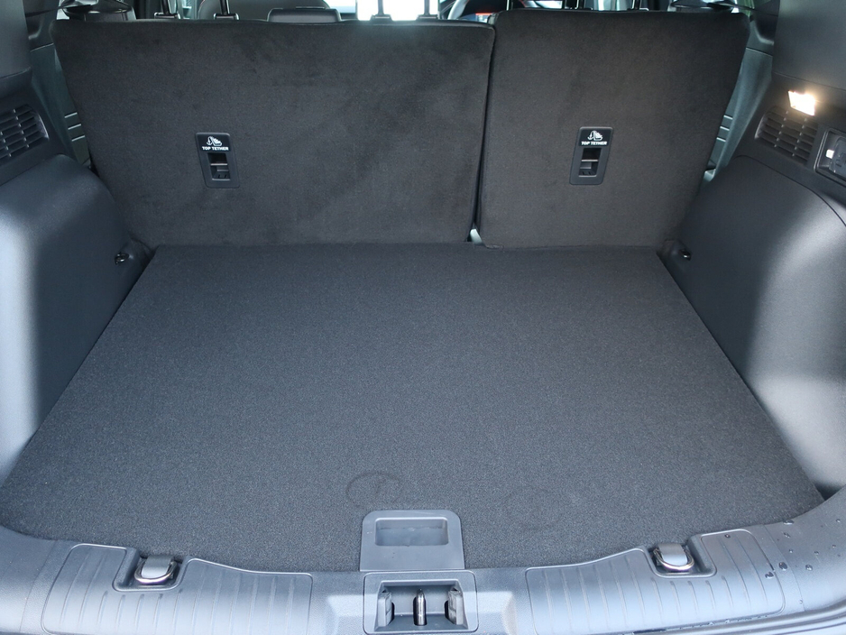 2026 Ford Kuga 2.5 Duratec 243PS PHEV ST-Line X Ed Auto €48,995