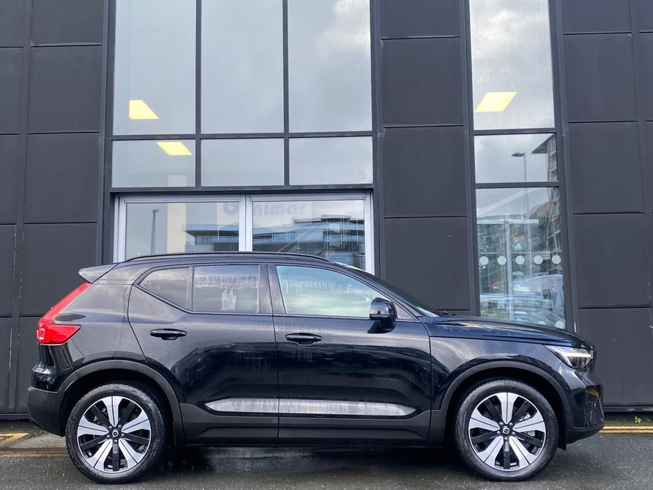 2023 Volvo XC40 Core Recharge Auto EV €31,900