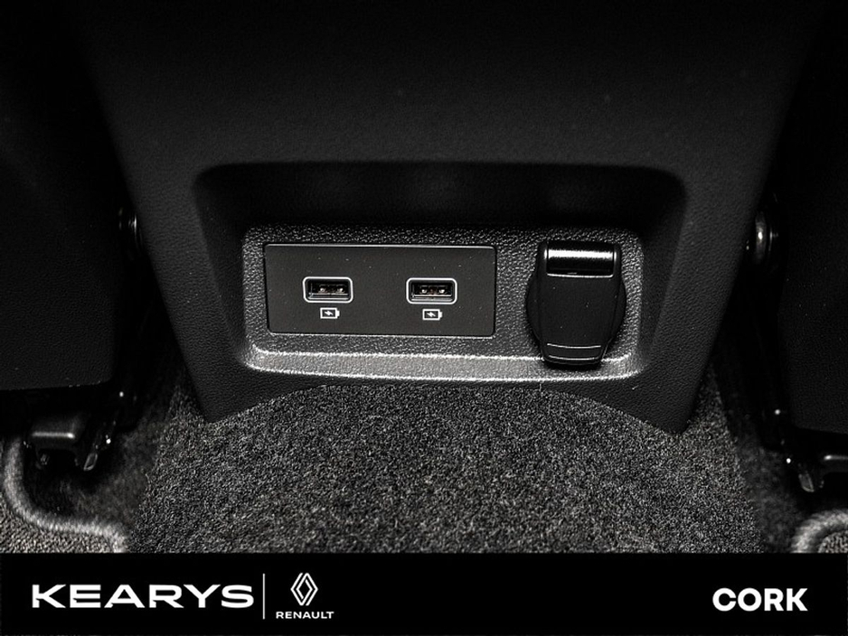 2020 Renault Kadjar - image 21