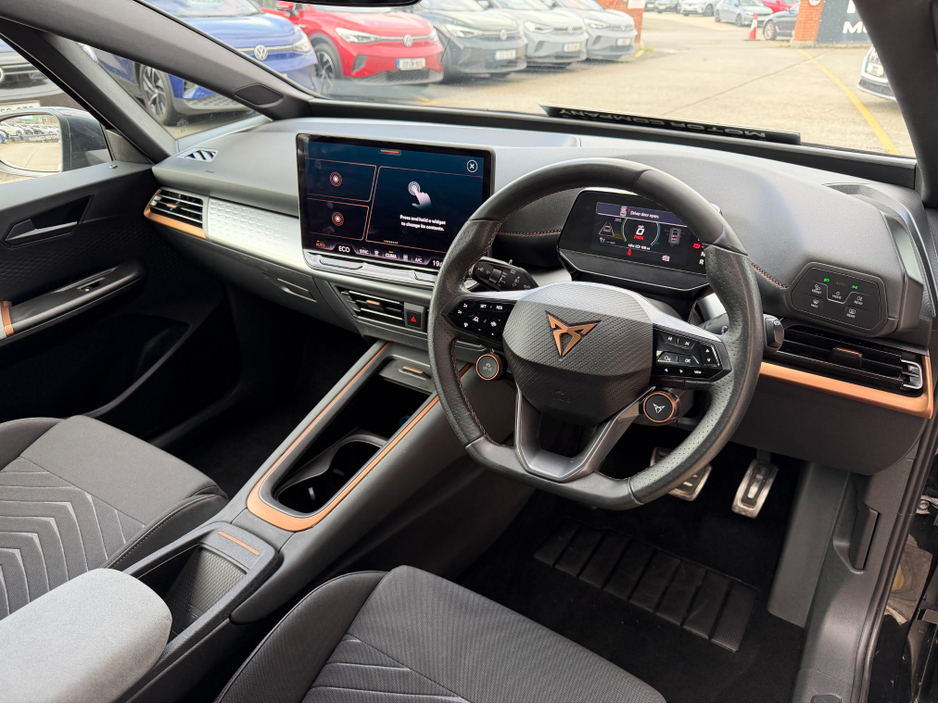 2025 Cupra Born - image 15