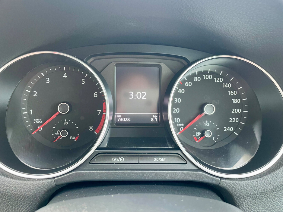 2015 Volkswagen Polo - image 29