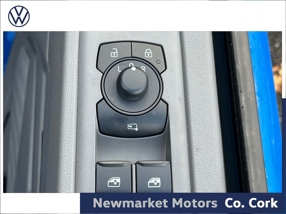 2026 Volkswagen Transporter - image 14