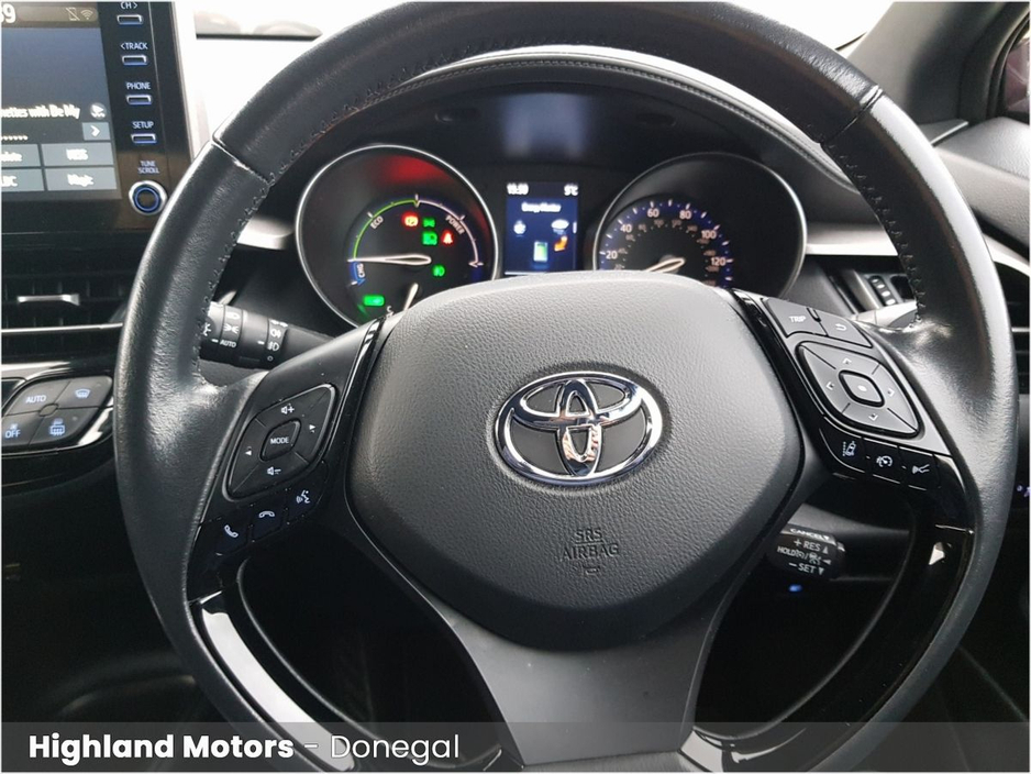 2022 Toyota C-HR 1.8 HYBRID SPORT BITONE €25,900