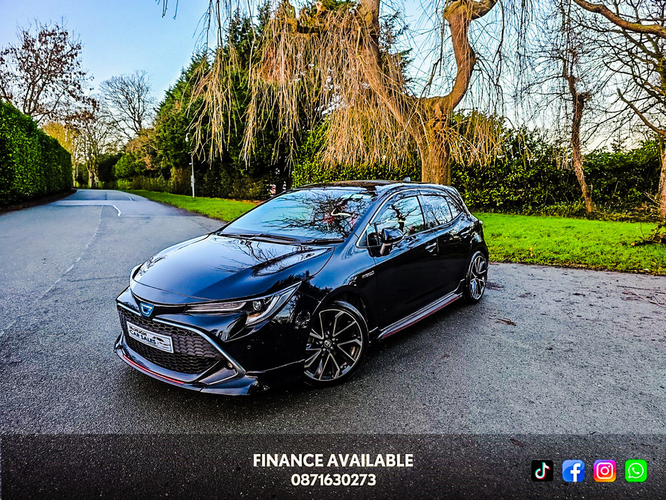 2019 Toyota Corolla 1.8 Hybrid Aura Hatchback €17,950