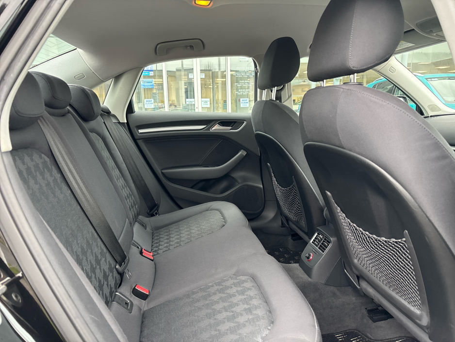 2015 Audi A3 - image 10