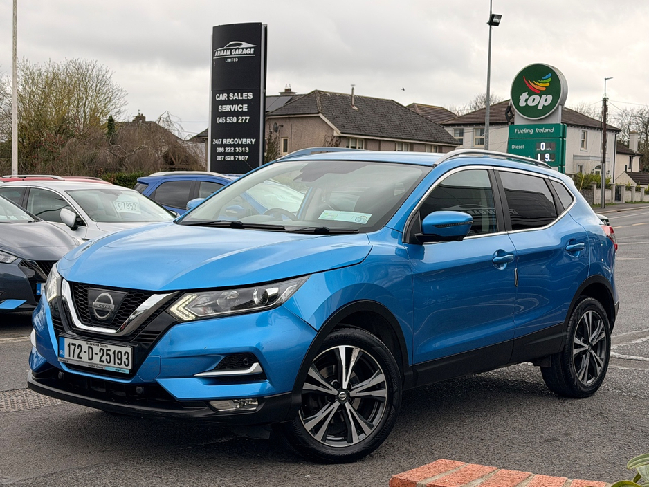 2017 Nissan Qashqai - image 2